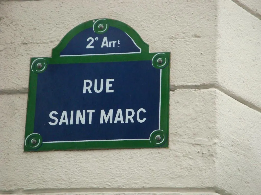 Vivienne Paris